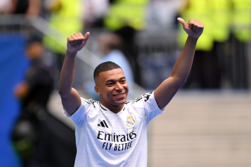 Real Madrid Unveils New Signing Kylian Mbappe