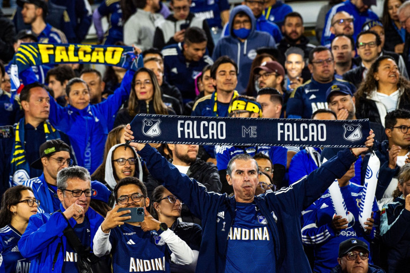 Radamel Falcao is Welcomed to Millonarios F.C