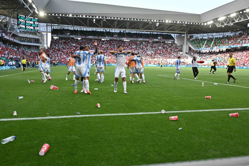 Joy of Critian Medina and the other players (Argentine), Mens football, Argentina vs Morocco , Men s preliminary round d