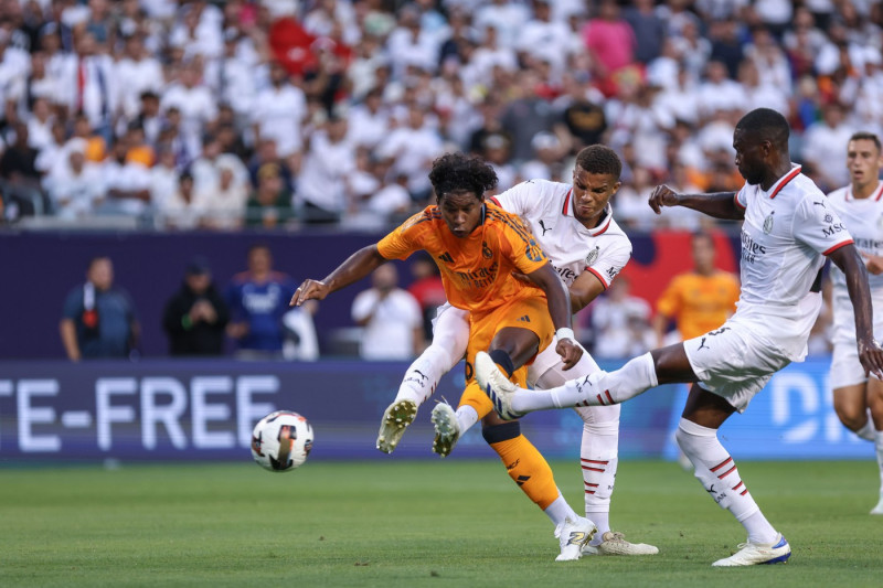 DIRECTV Soccer Champions Tour - Real Madrid v AC Milan - Soldier Field