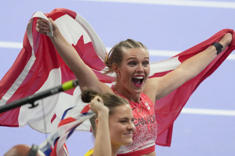 Paris 2024 - OnlyFans Star Alysha Newman Takes Bronze In Women’s Pole Vault