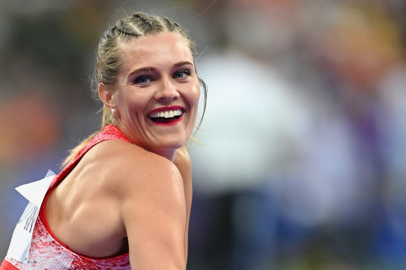 Paris 2024 - OnlyFans Star Alysha Newman Takes Bronze In Women’s Pole Vault