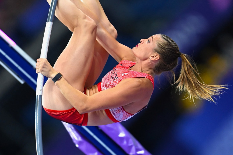 Paris 2024 - OnlyFans Star Alysha Newman Takes Bronze In Women’s Pole Vault