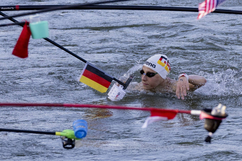 Leonie Beck, GER FRA, Olympische Spiele Paris 2024, Schwimmen Freiwasser, Frauen, 08.08.2024 FRA, Olympische Spiele Pari