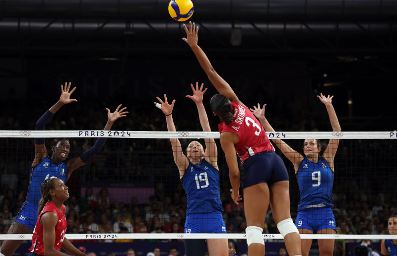 Paris Games - Women's Volleyball final