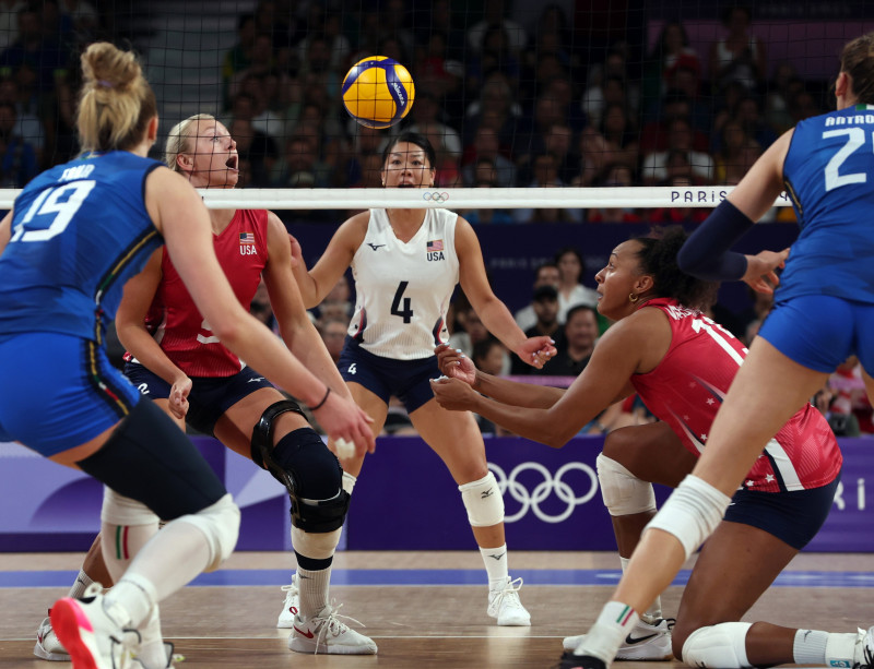 Paris Games - Women's Volleyball final