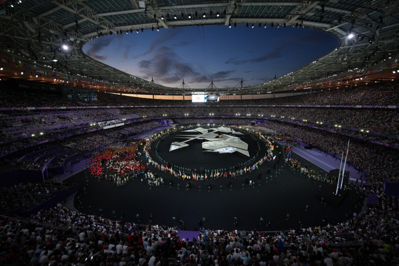 Letní olympijské hry 2024, závěrečný ceremoniál, slavnostní zakončení, stadion Stade de France