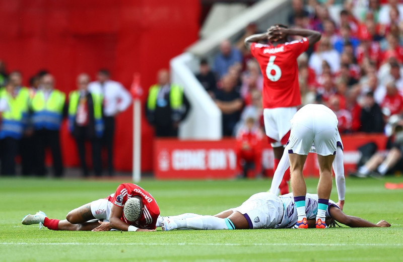 Nottingham Forest v AFC Bournemouth, Premier League, Football, City Ground, Nottingham, UK, 17 Aug 2024