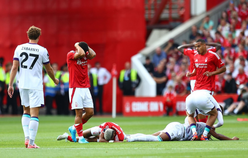 Nottingham Forest v AFC Bournemouth, Premier League, Football, City Ground, Nottingham, UK, 17 Aug 2024