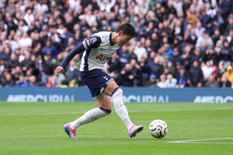 Tottenham Hotspur v Everton, Premier League, Football, Tottenham Hotspur Stadium, Leicester, UK, 24 Aug 2024