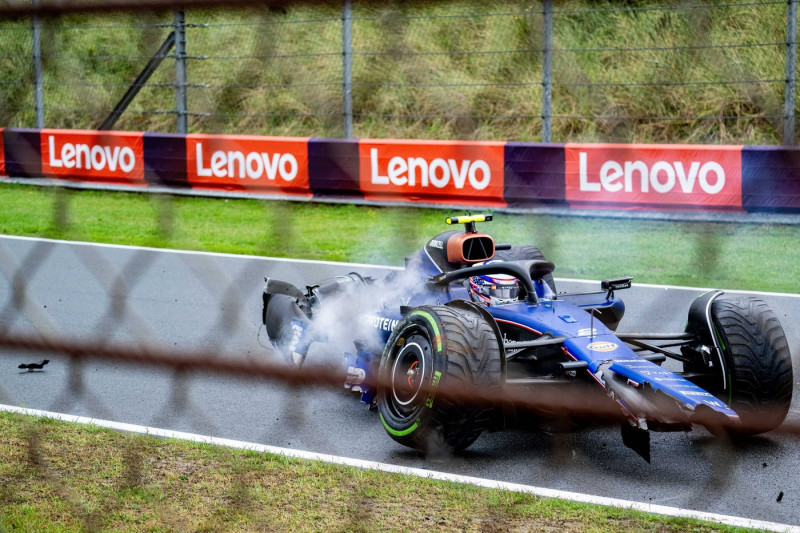 Formel 1 GP Zandvoort / Holland. Samstag, 24.08.2024 Logan Sargeant 2, Williams Racing crash in FP3; Formel 1 GP Zandvoo