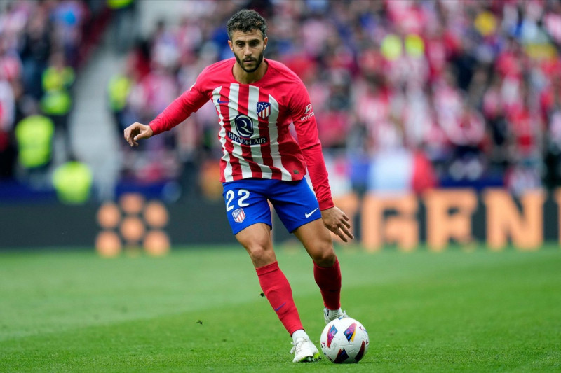 Madrid, Spain. 19th May, 2024. Mario Hermoso of Atletico de Madrid during the La Liga EA Sports, date 37 between Atletico de Madrid and CA Osasuna played at Civitas Metropolitano Stadium on May 19, 2024 in Madrid, Spain. (Photo by Cesar Cebolla/PRESSINPHO