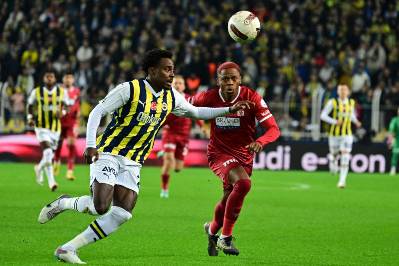 Fenerbahce v EMS Yapi Sivasspor - Turkish Super Lig