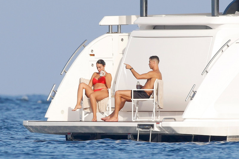 *EXCLUSIVE* *WEB MUST CALL FOR PRICING* Cristiano Ronaldo and Georgina Rodriguez enjoy luxurious yacht day in the south of France!