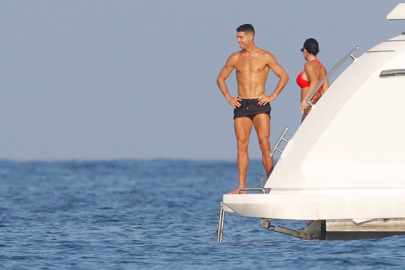 *EXCLUSIVE* *WEB MUST CALL FOR PRICING* Cristiano Ronaldo and Georgina Rodriguez enjoy luxurious yacht day in the south of France!