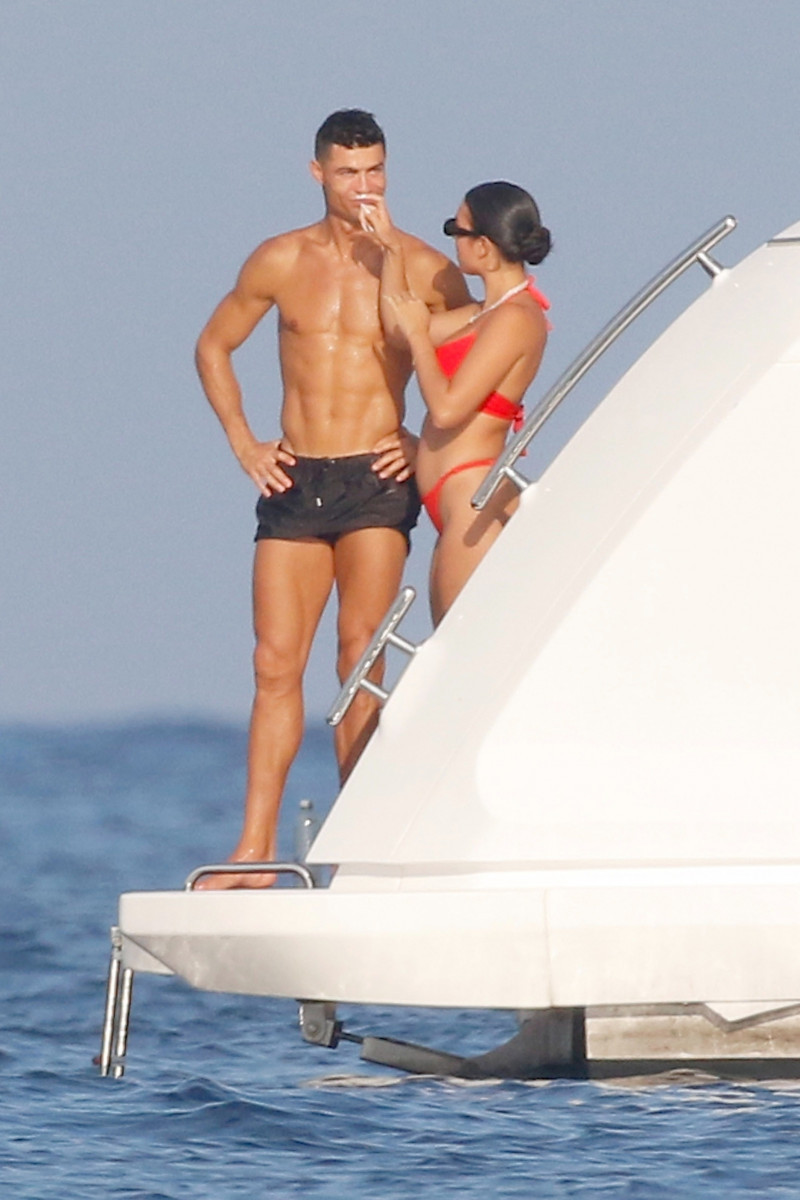 *EXCLUSIVE* *WEB MUST CALL FOR PRICING* Cristiano Ronaldo and Georgina Rodriguez enjoy luxurious yacht day in the south of France!