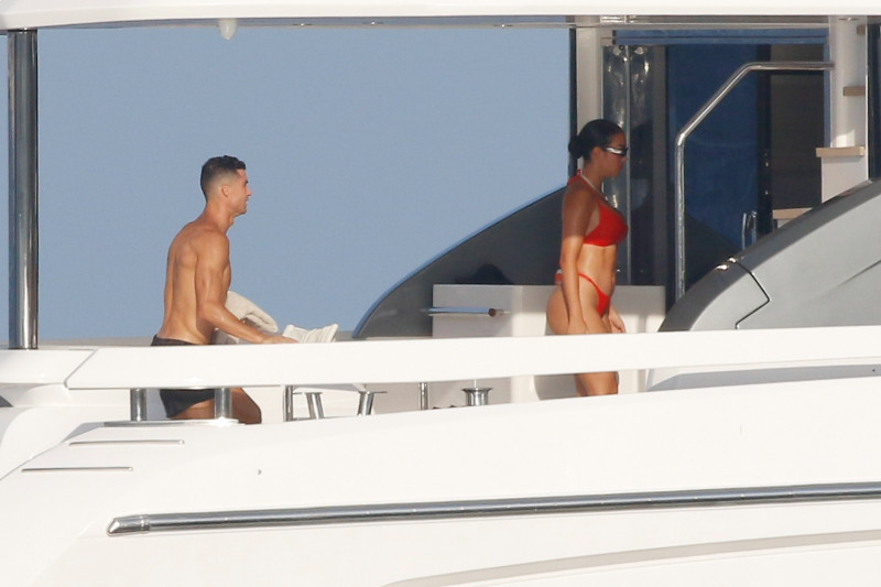 *EXCLUSIVE* *WEB MUST CALL FOR PRICING* Cristiano Ronaldo and Georgina Rodriguez enjoy luxurious yacht day in the south of France!