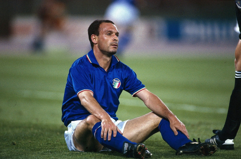 Sport / Sports, soccer, football, World Cup 1990, final round, group match, Italy against Czechoslovakia, (2:0) in Rome, Italy, 19.6.1990, scene with Salvatore Schillaci, match, historic, historical, 20th century, people, 1990s,