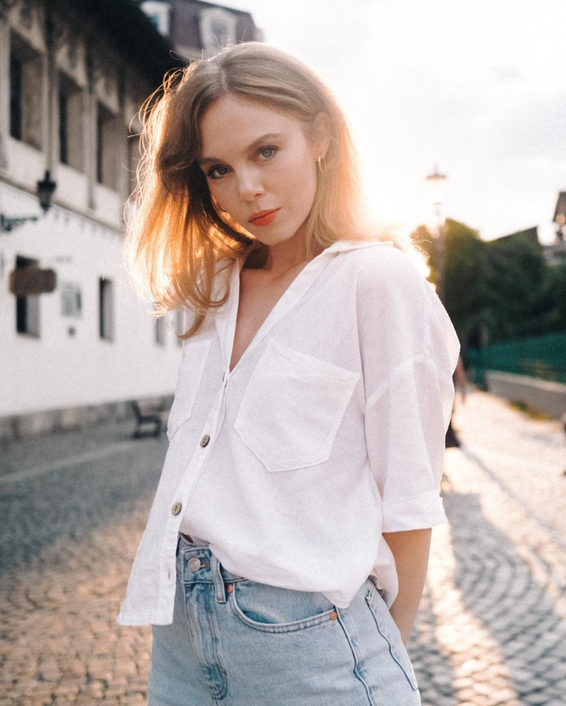 anca.surdu_1694183560_3187365181347863162_1483776054