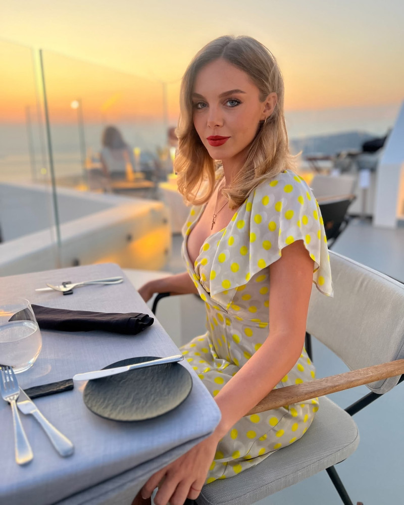 anca.surdu_1721848252_3419433441396662818_1483776054