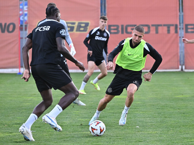 FOTBAL:ANTRENAMENT OFICIAL FCSB INAINTEA MECIULUI CU RFS, UEFA EUROPA LEAGUE (25.09.2024)