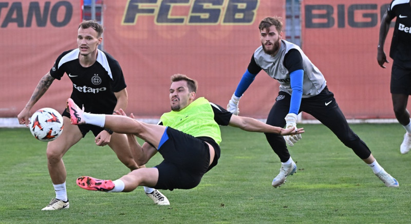 FOTBAL:ANTRENAMENT OFICIAL FCSB INAINTEA MECIULUI CU RFS, UEFA EUROPA LEAGUE (25.09.2024)