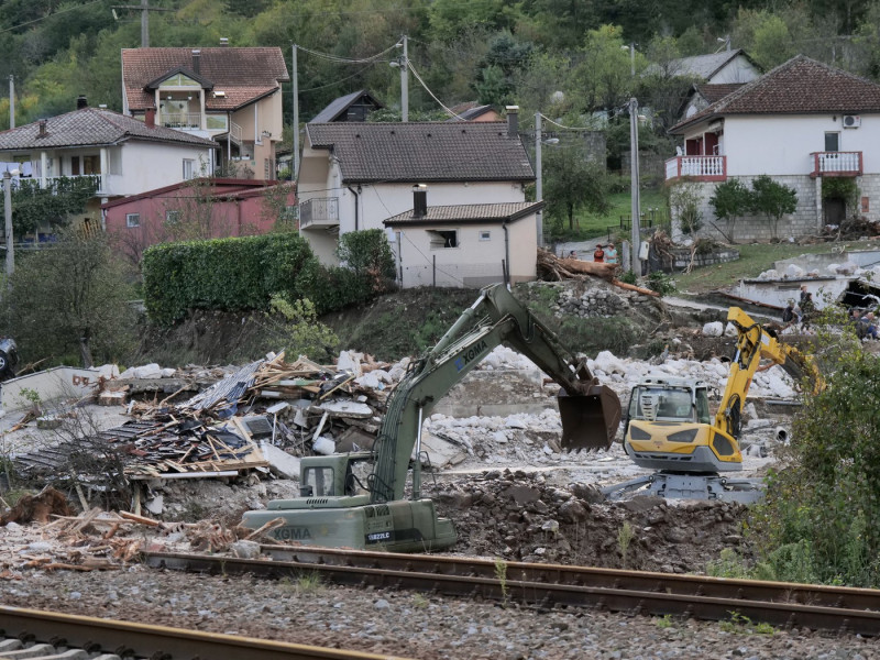 Heavy rains, landslides claim 17 lives in Bosnia-Herzegovina