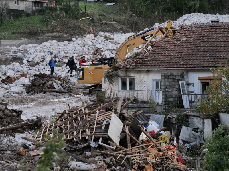 Heavy rains, landslides claim 17 lives in Bosnia-Herzegovina
