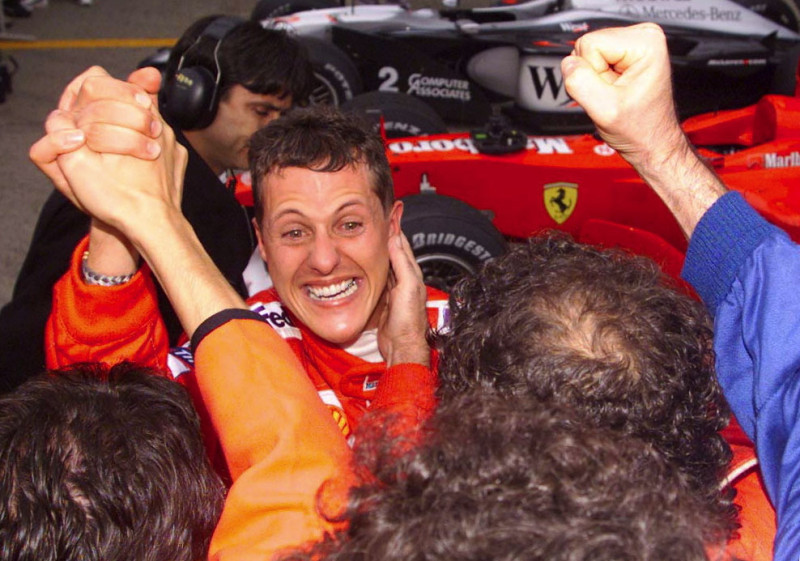 World Sports News - October 8, 2000