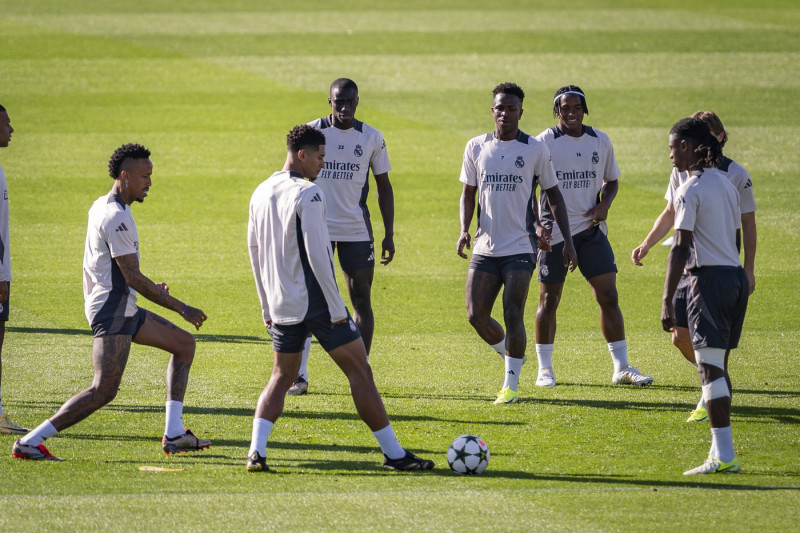 Champions League 2024/25 League Phase MD3: Real Madrid Training Session and press conference, PK, Pressekonferenz Real M