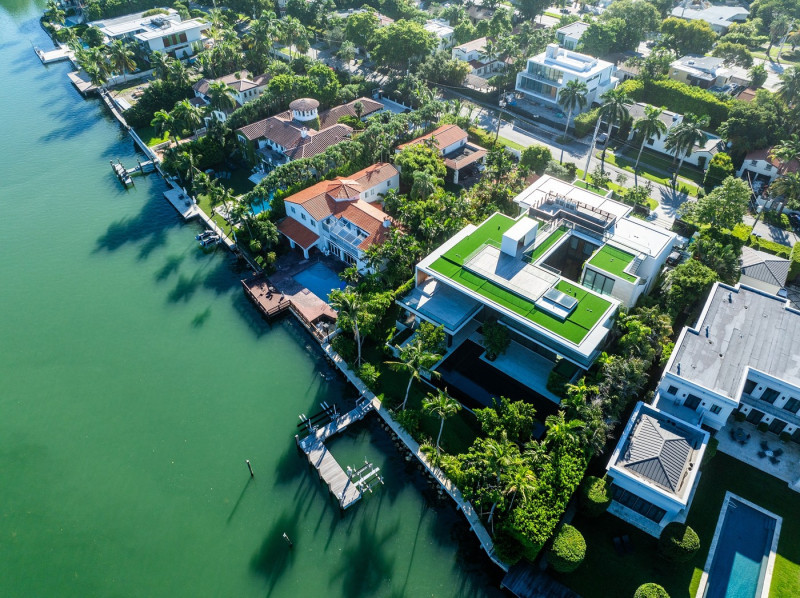 EXCLUSIVE: The new Beckingham Palace! Here's the eye-wateringly glamorous Miami Beach mansion the ultimate power couple are snapping up for a staggering $80 million