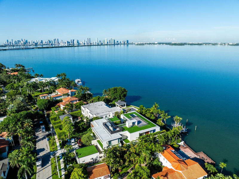 EXCLUSIVE: The new Beckingham Palace! Here's the eye-wateringly glamorous Miami Beach mansion the ultimate power couple are snapping up for a staggering $80 million