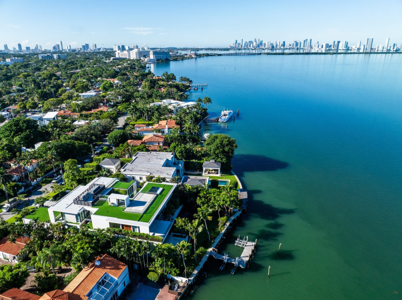 EXCLUSIVE: The new Beckingham Palace! Here's the eye-wateringly glamorous Miami Beach mansion the ultimate power couple are snapping up for a staggering $80 million