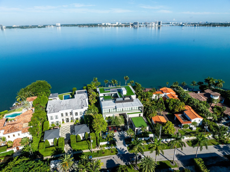EXCLUSIVE: The new Beckingham Palace! Here's the eye-wateringly glamorous Miami Beach mansion the ultimate power couple are snapping up for a staggering $80 million