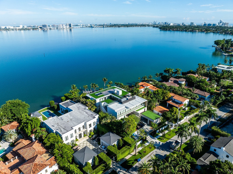 EXCLUSIVE: The new Beckingham Palace! Here's the eye-wateringly glamorous Miami Beach mansion the ultimate power couple are snapping up for a staggering $80 million