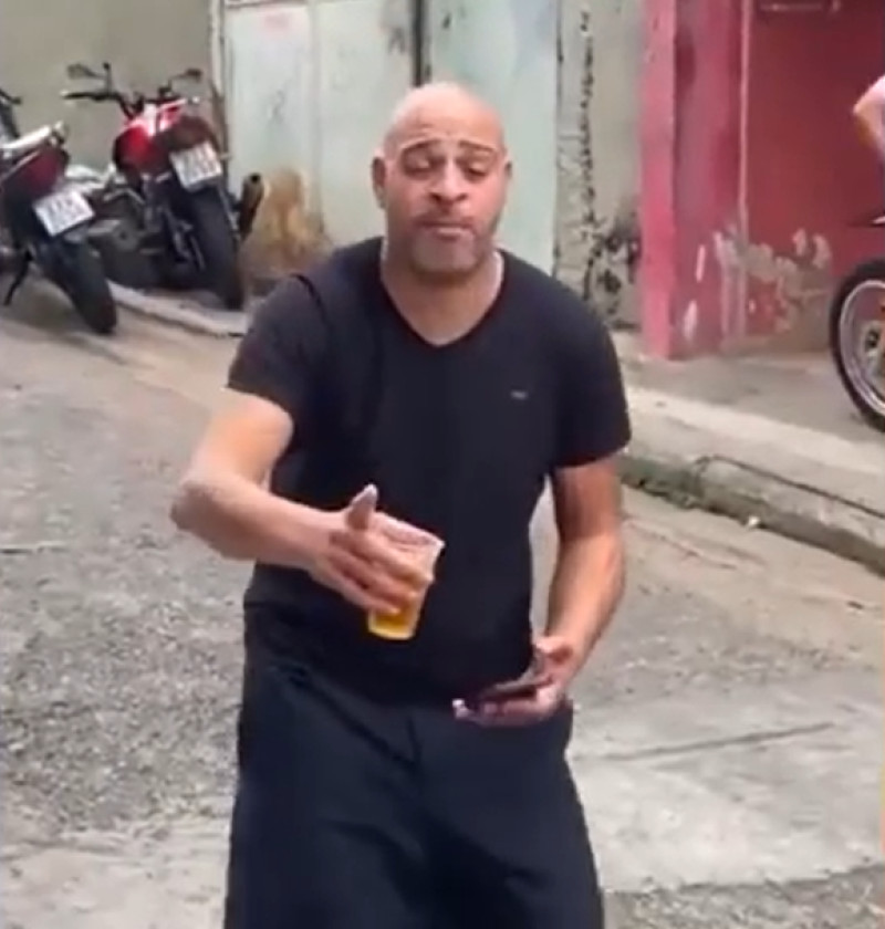 adriano1