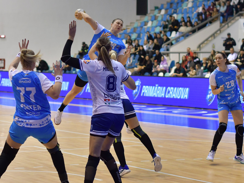HANDBAL: SCM UNIVERSITATEA CRAIOVA - CSM BUCURESTI, LIGA FLORILOR MOL (01.11.2024)