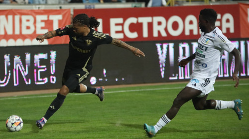 Universitatea Cluj - FC Botoșani, Live Video, ora 15:00, DGS 1. Trupa lui Sabău întâlnește liderul din SuperLiga