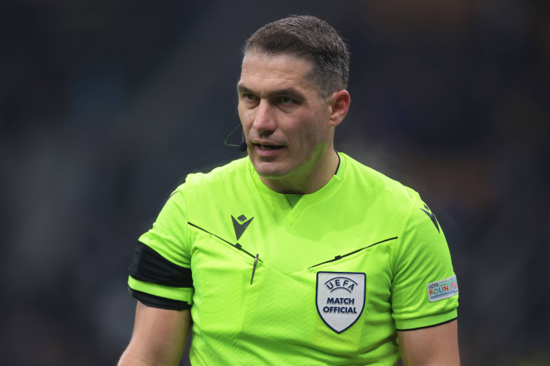 Milan, Italy, 6th November 2024. The Referee Istvan Kovacs of Romania looks on during the UEFA Champions League match at
