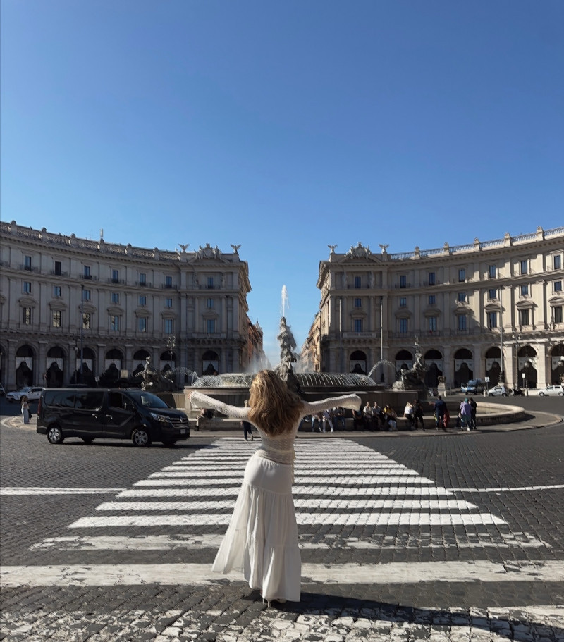 lauraceliav_1729076129_3480065261862833630_45297618