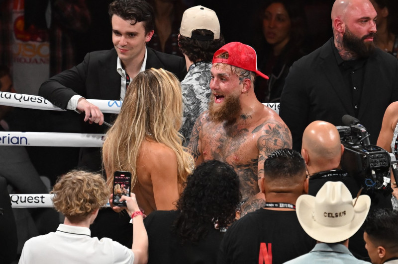 Jake Paul vs Mike Tyson - Premiere Boxing Championship