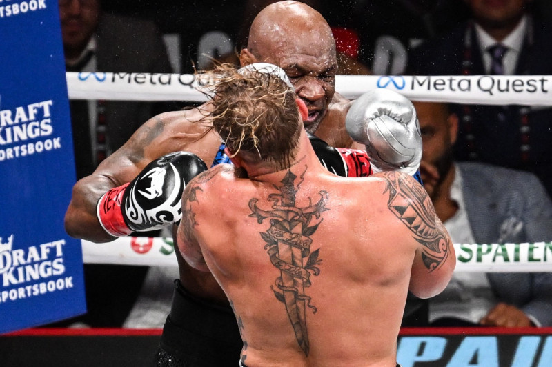 Jake Paul vs Mike Tyson - Premiere Boxing Championship