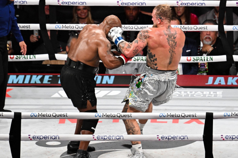 Jake Paul vs Mike Tyson - Premiere Boxing Championship