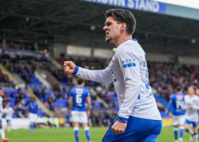 Cu o ofertă de la Rapid pe masă, Ianis Hagi a ales și semnează: ”E pe drum”. A fost convins cu o clauză cum rar se vede
