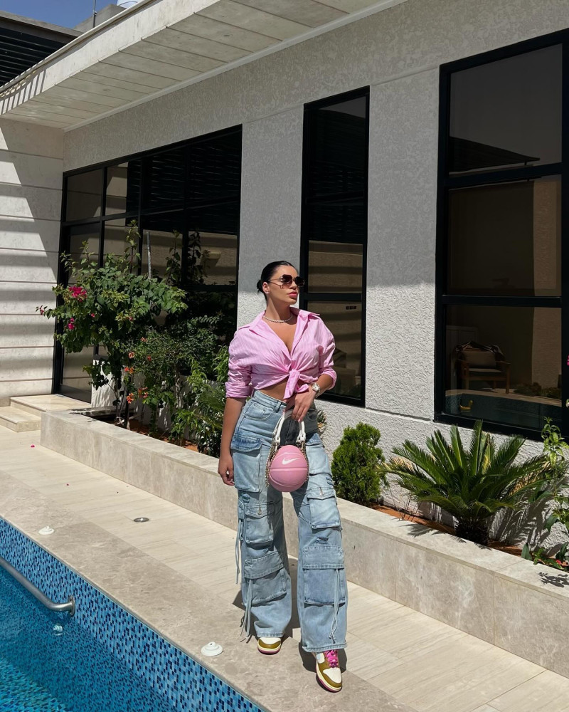 dgm.98_1717066283_3379319372930771672_273347091