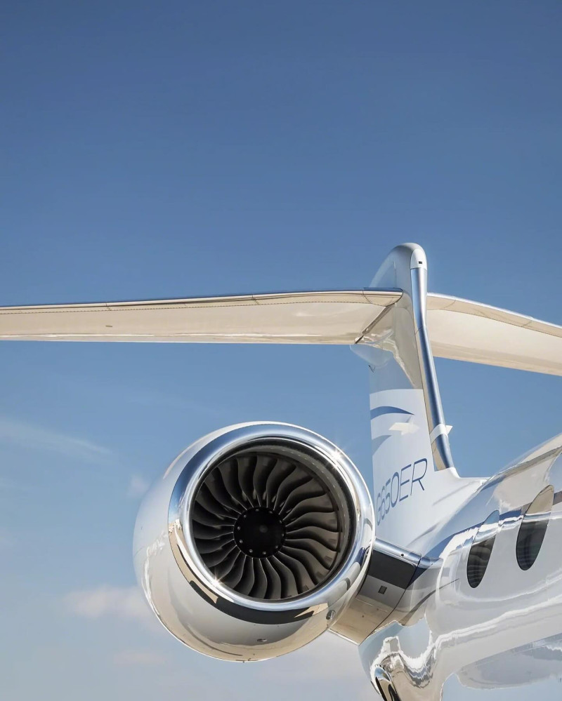 gulfstreamaero_1716234606_3372342759892233624_242122121