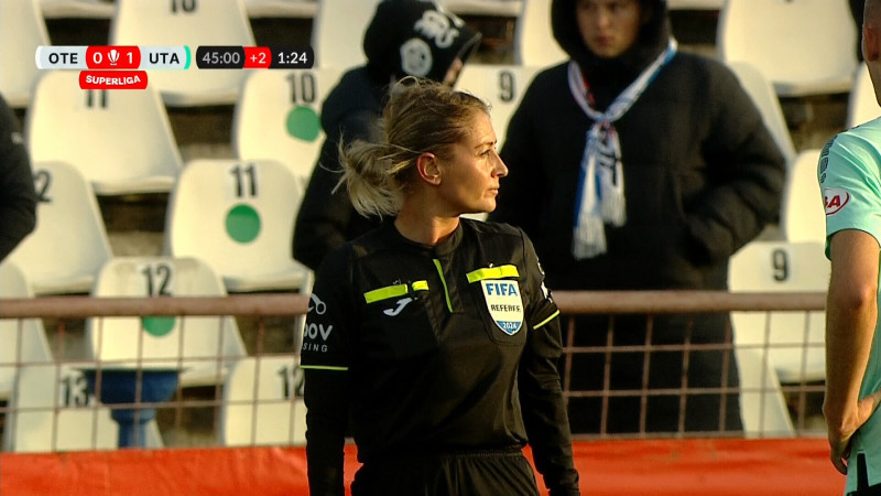 alina pesu5