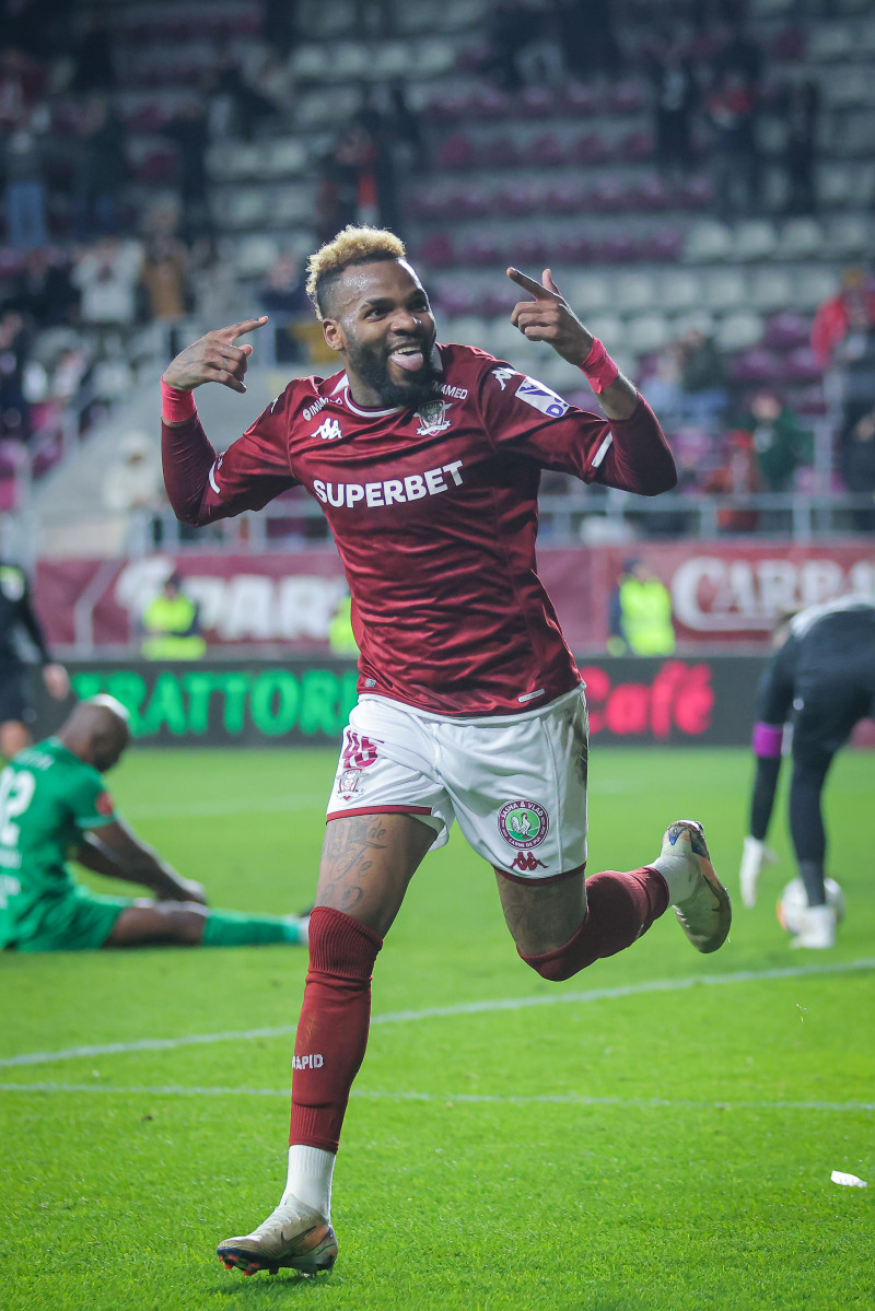 FOTBAL:RAPID BUCURESTI-GLORIA BUZAU, SUPERLIGA SUPERBET (16.12.2024)