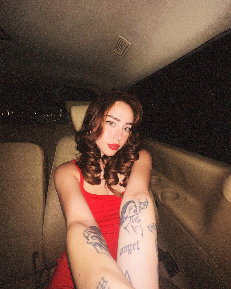 nicki.nicole_1713229055_3347130373841248420_2148324425