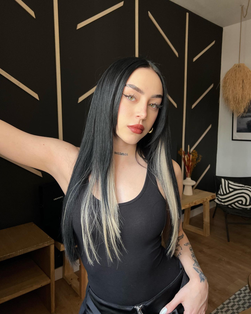 nicki.nicole_1688305228_3138054158614058009_2148324425